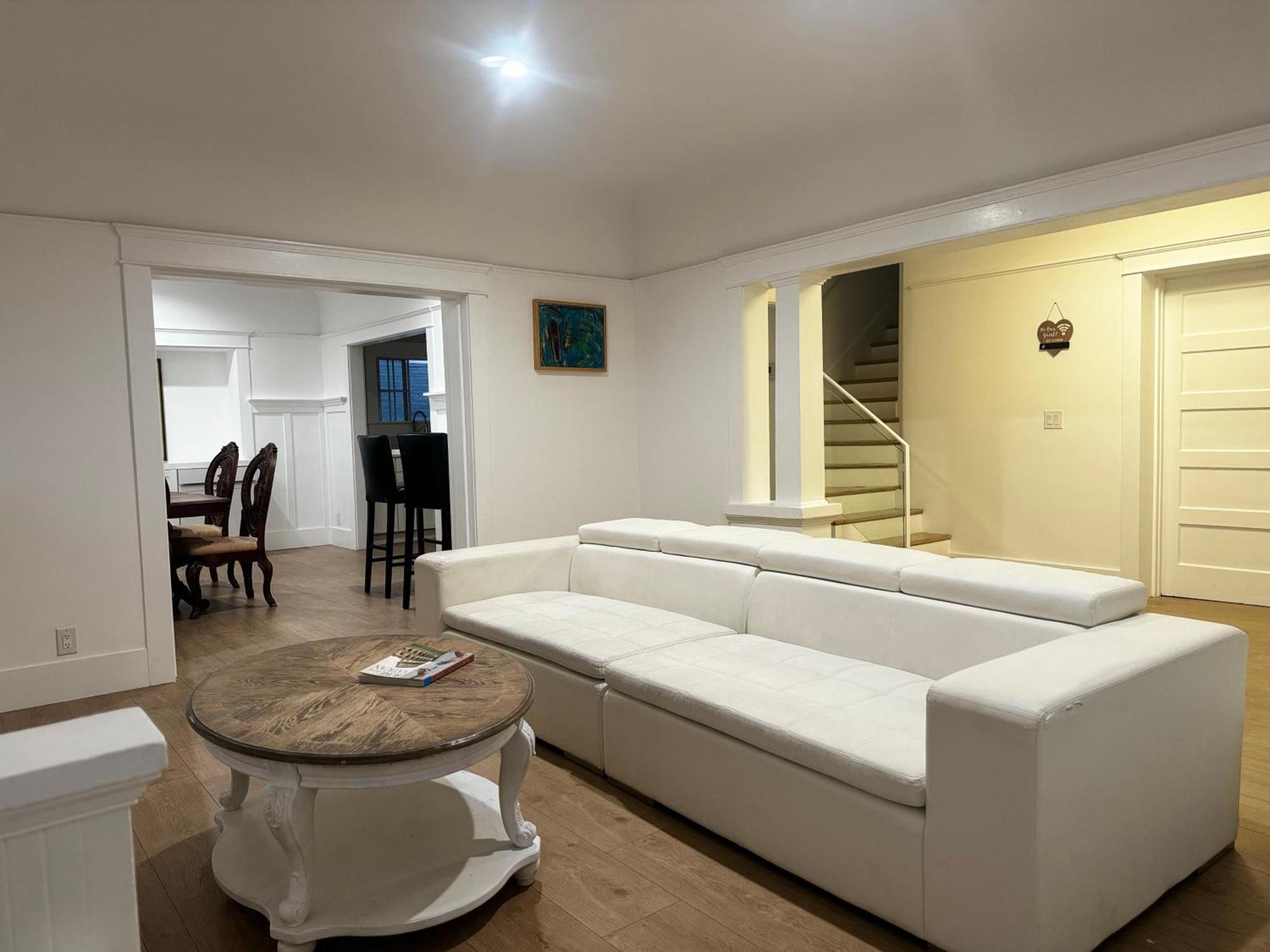 White House Hostel Лос Анджелис Екстериор снимка